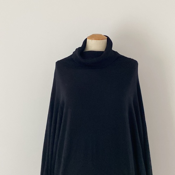 BIANCA NYGÅRD black sweater dress, turtleneck, batwing/dolman sleeves. XlL - Picture 5 of 8